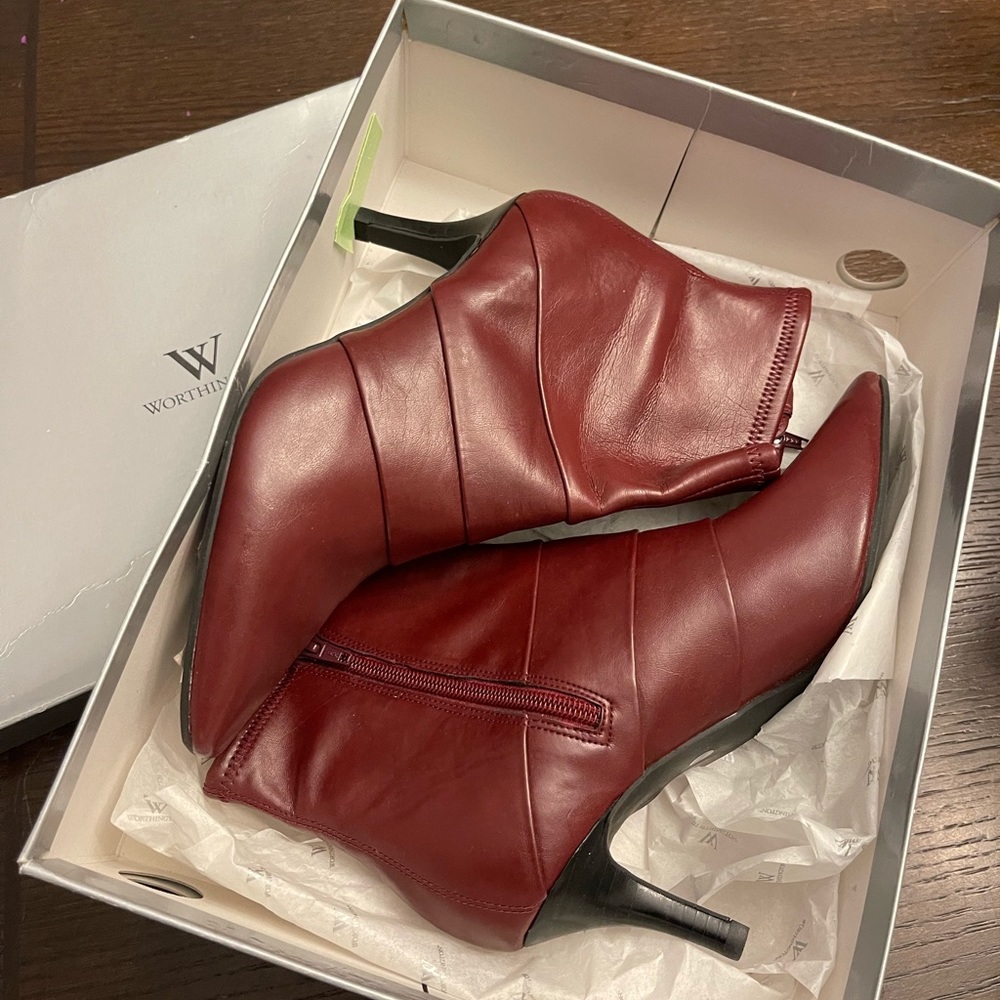Worthington Esther Red booties